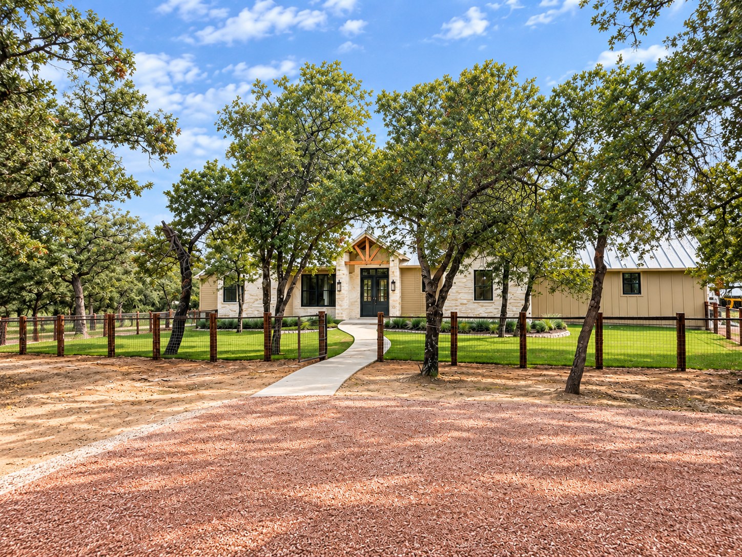 02-jlp-3120-exterior-oak-trees