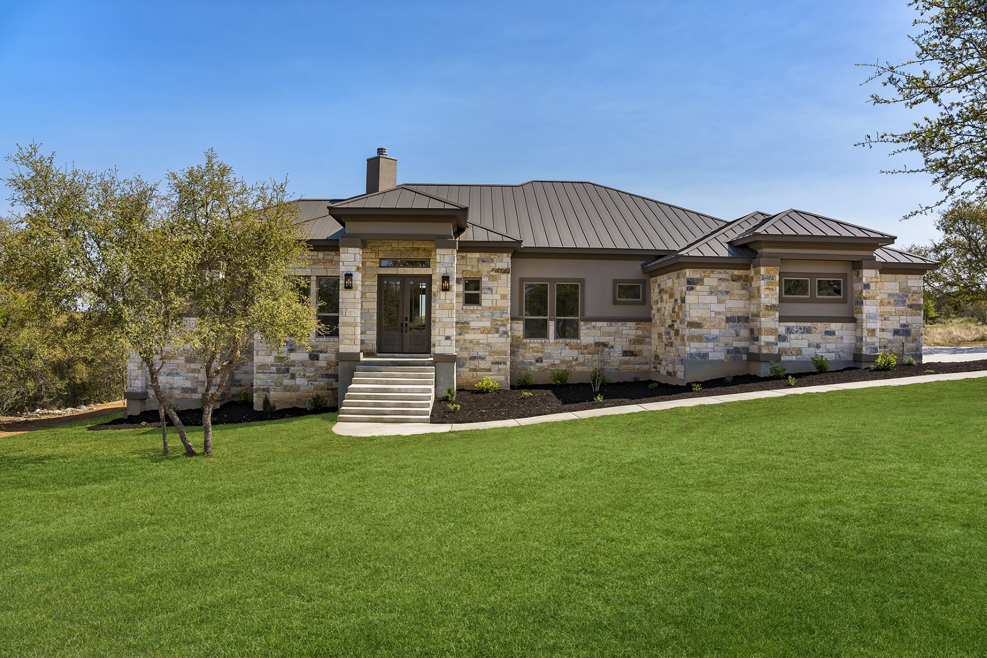 Exterior-7525