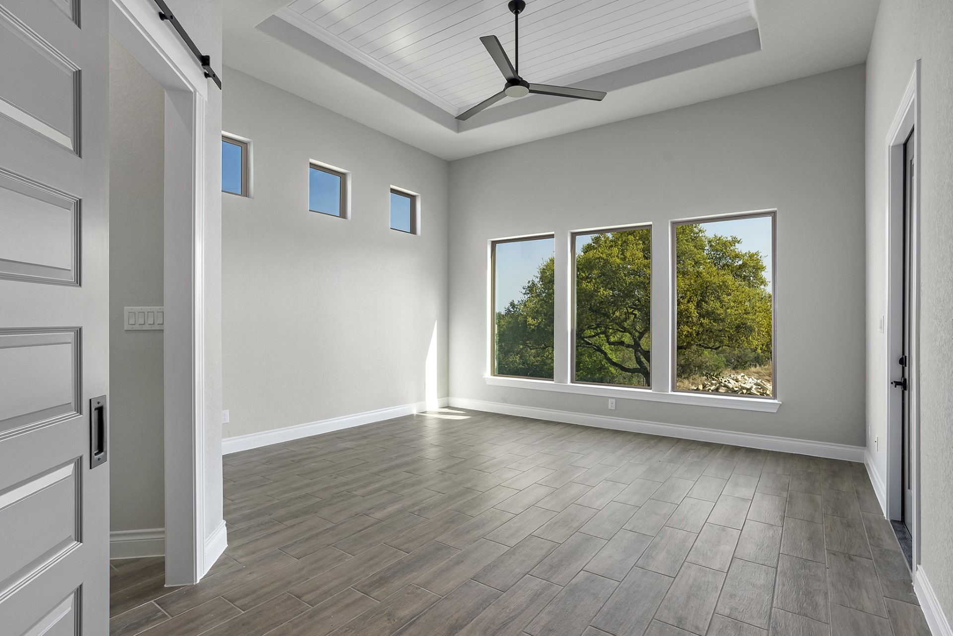 Interior-7344