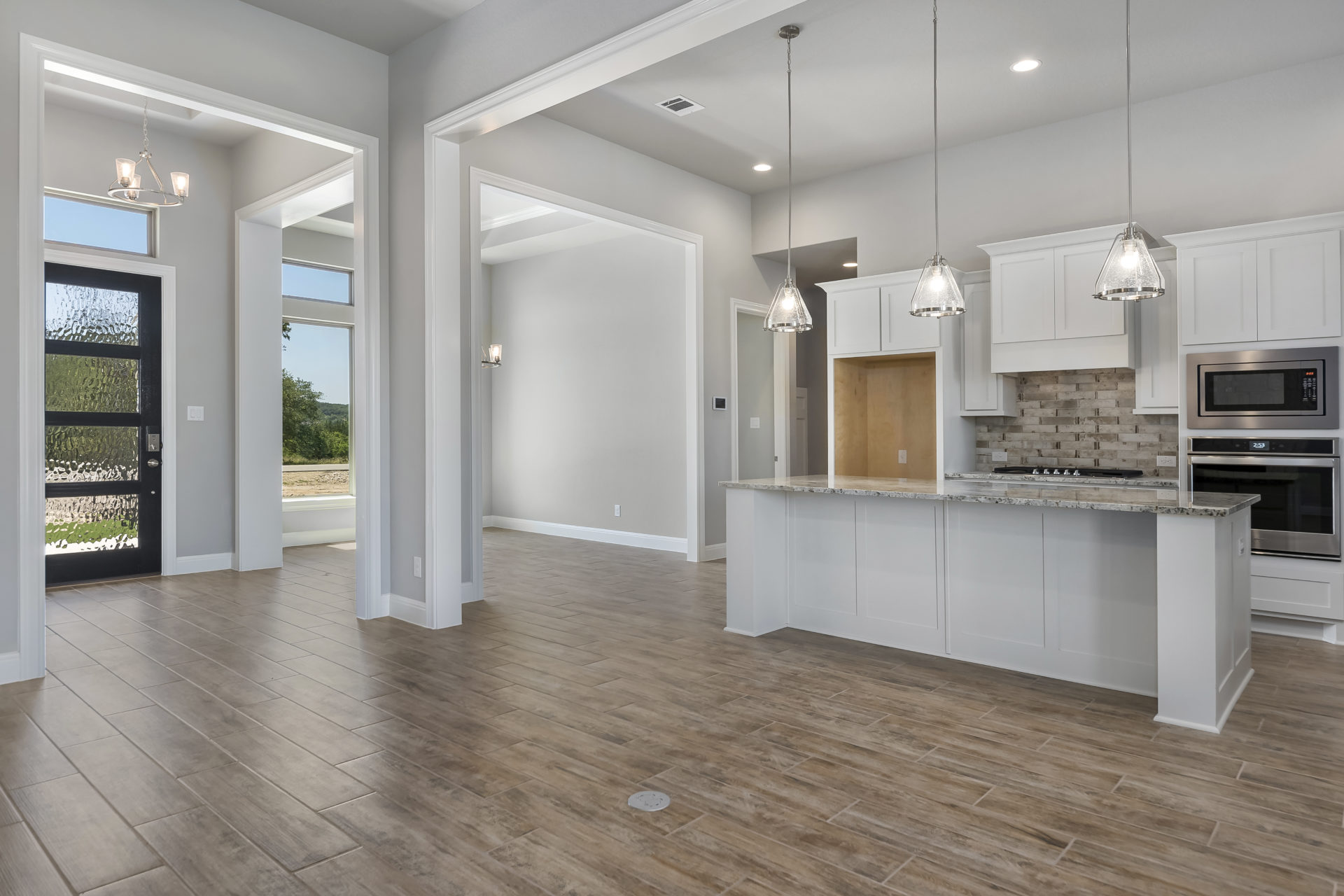 Birch-Living_Room_Divider_Foyer-Kitchen