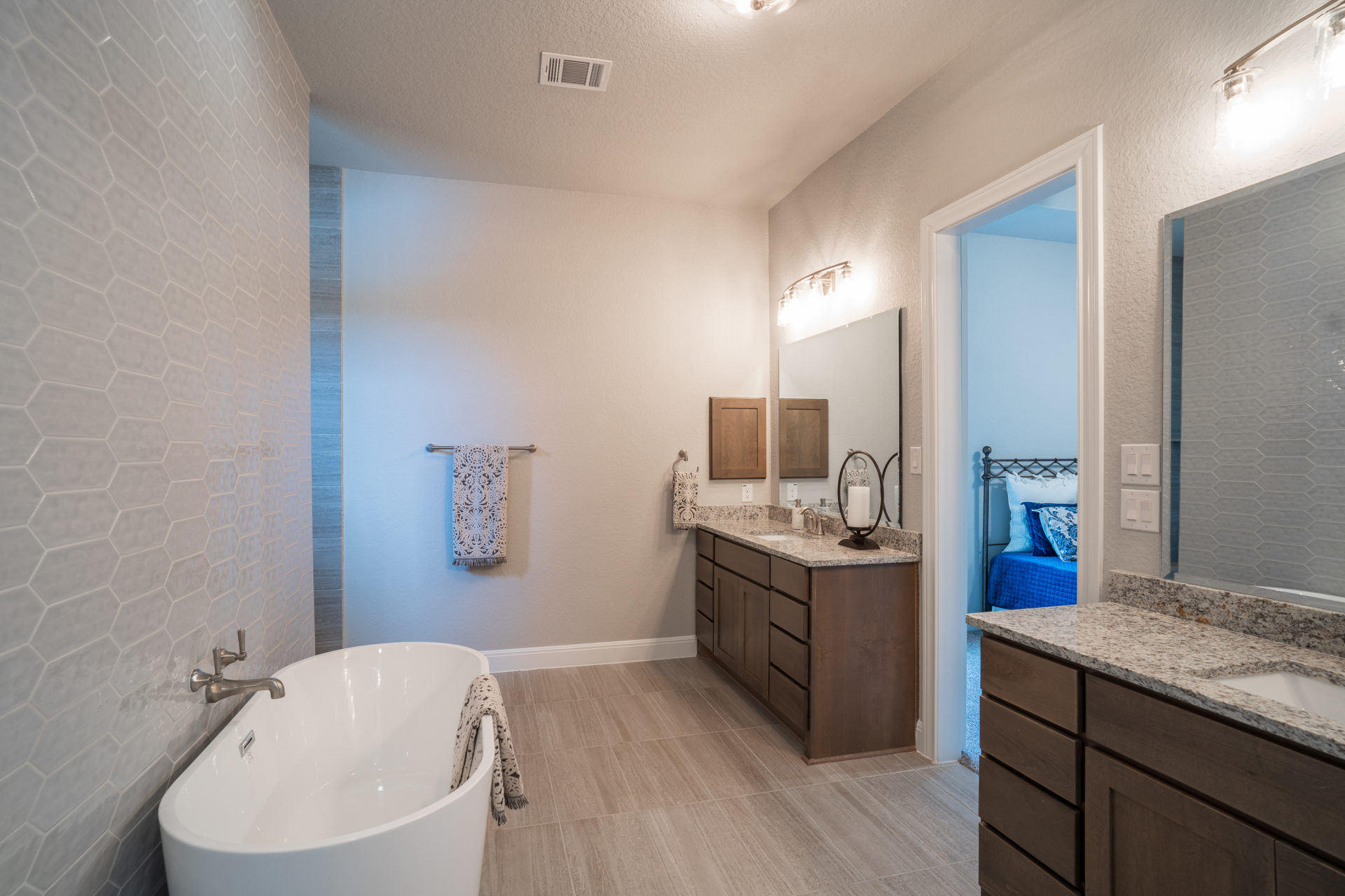 Maple_V2-Bathroom