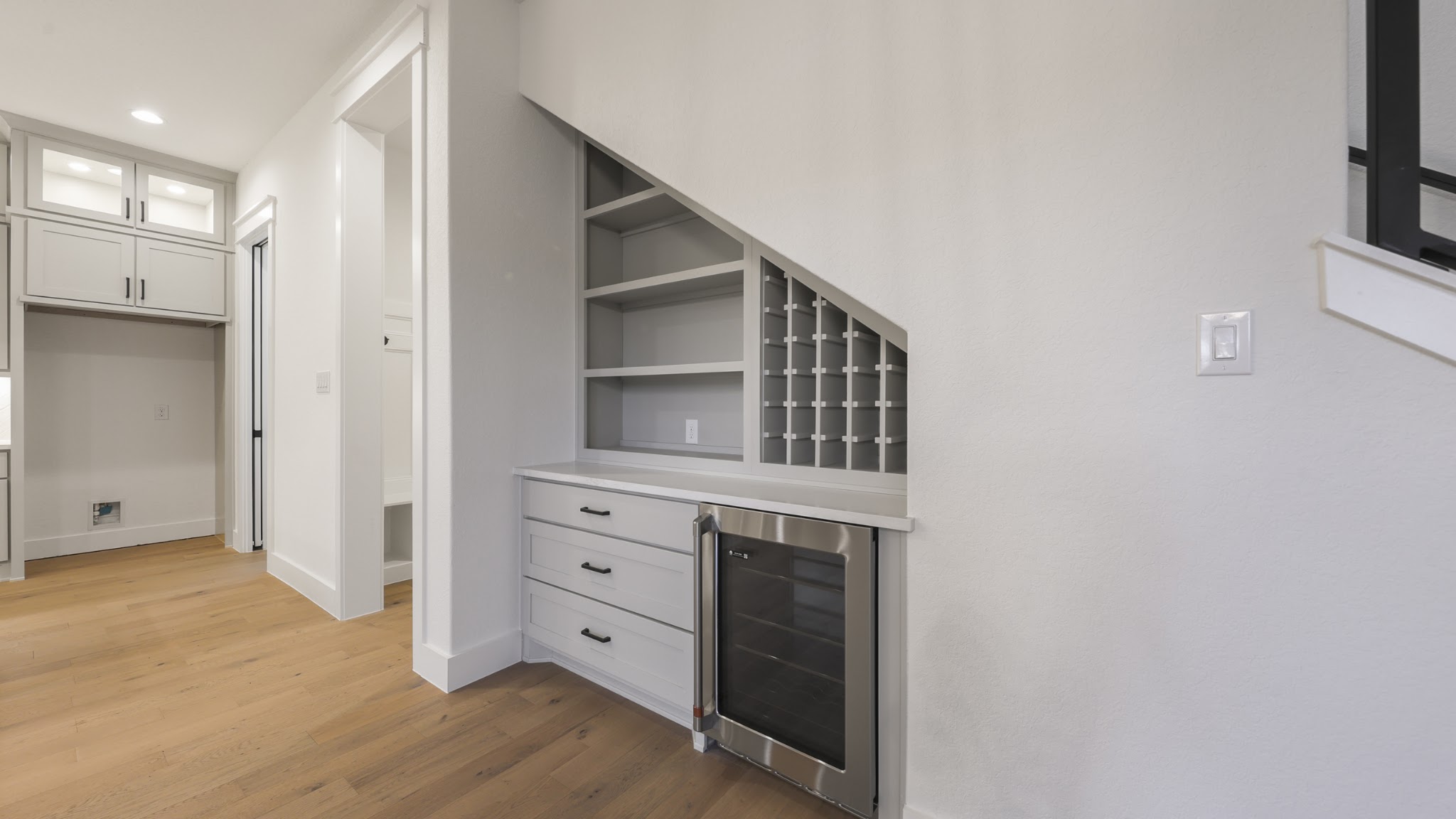PECAN_INTERIOR_09