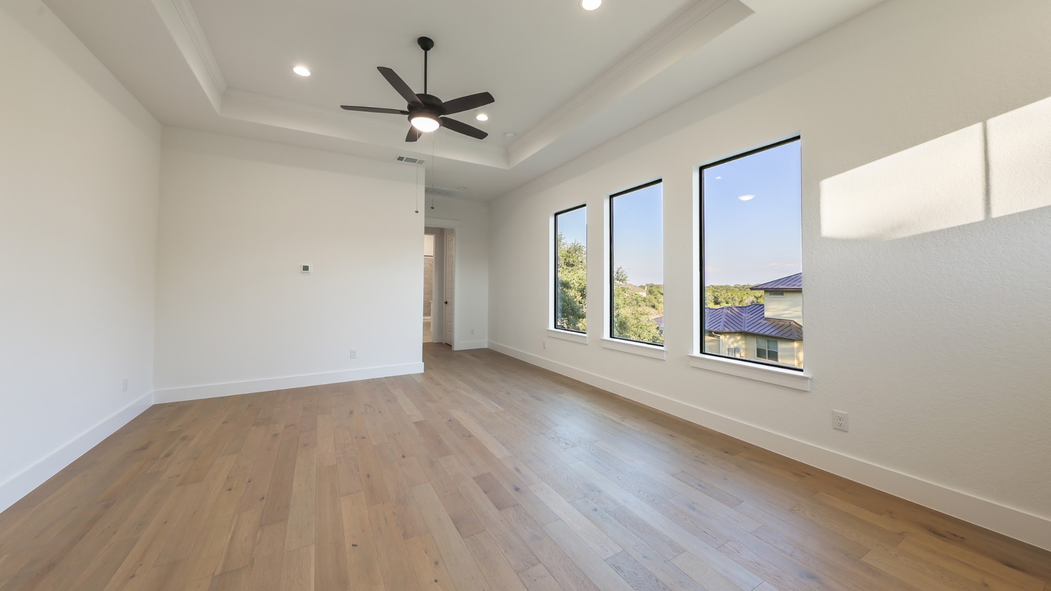 PECAN_INTERIOR_16