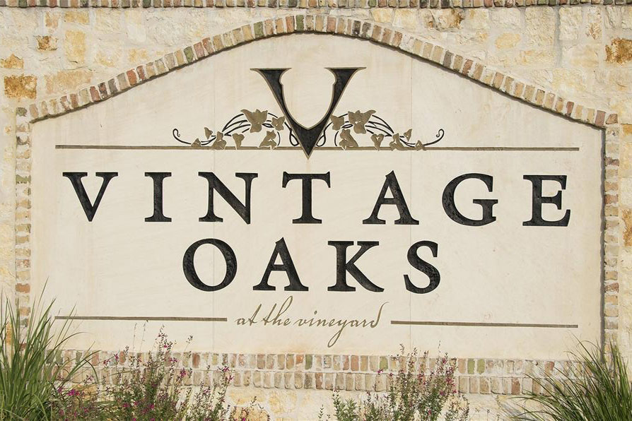 Vintage Oaks